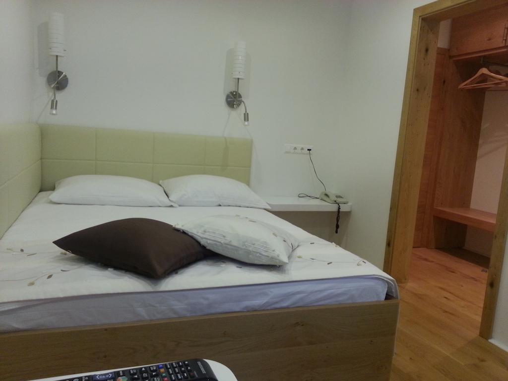 Penzion Tavcar Ljubljana Phòng bức ảnh